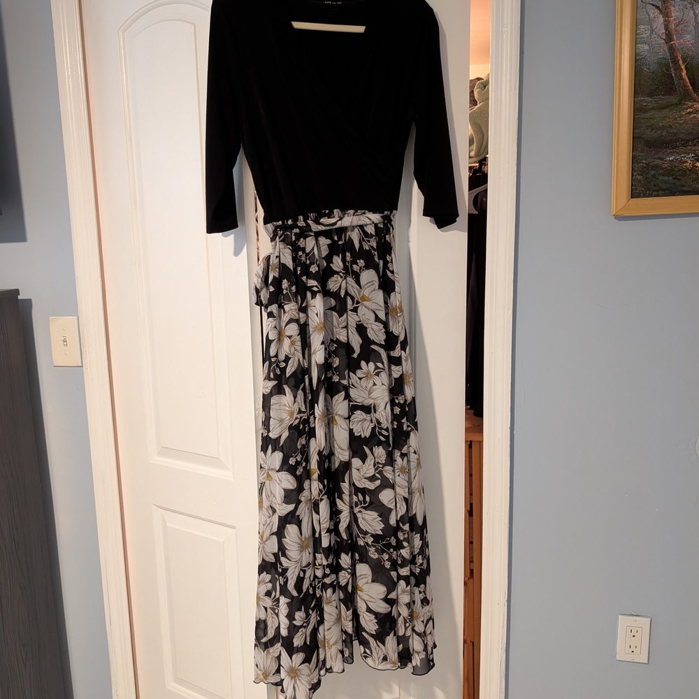 Black and White Pleated Sundress with Square Neck